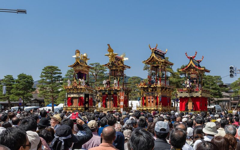 Takayama Matsuri Autumn Festival 2026: Complete Guide to Floats, Dates & How to Visit