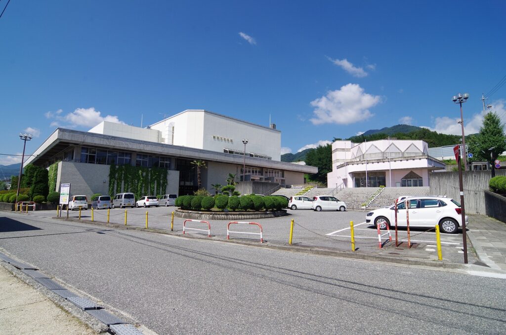 Iida Bunka Kaikan and Iida Puppet Theatre