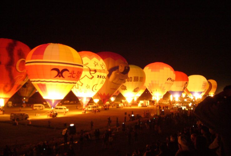 Hot-air balloons launching at the Saga International Balloon Fiesta
