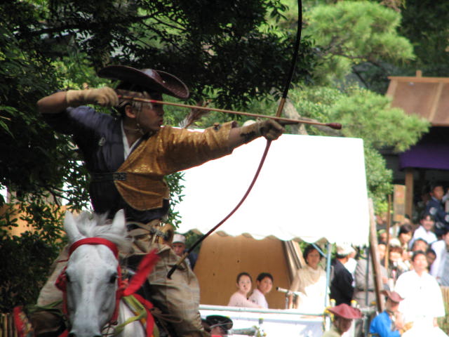 Mounted archer performing yabusame at Tsurugaoka Hachimangu